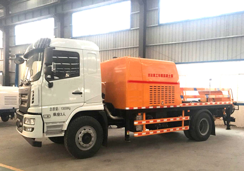 車(chē)載式混凝土泵01